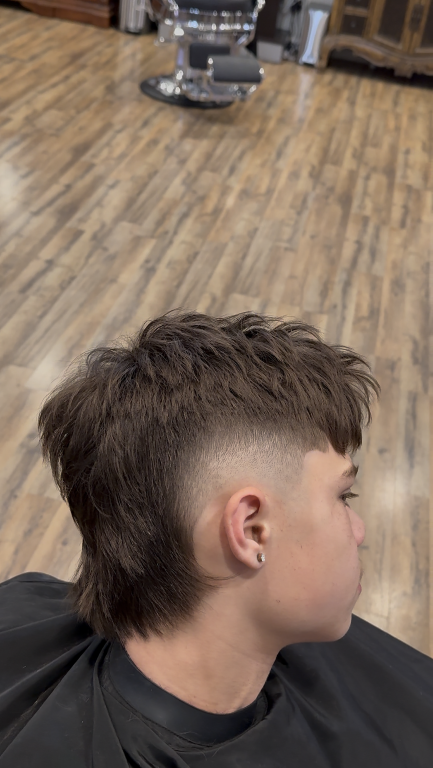 2.5 Mid Mullet Fade